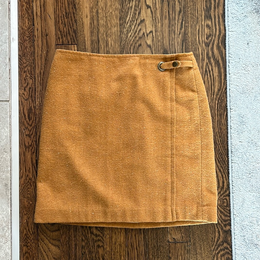BANANA REPUBLIC WOOL SKIRT